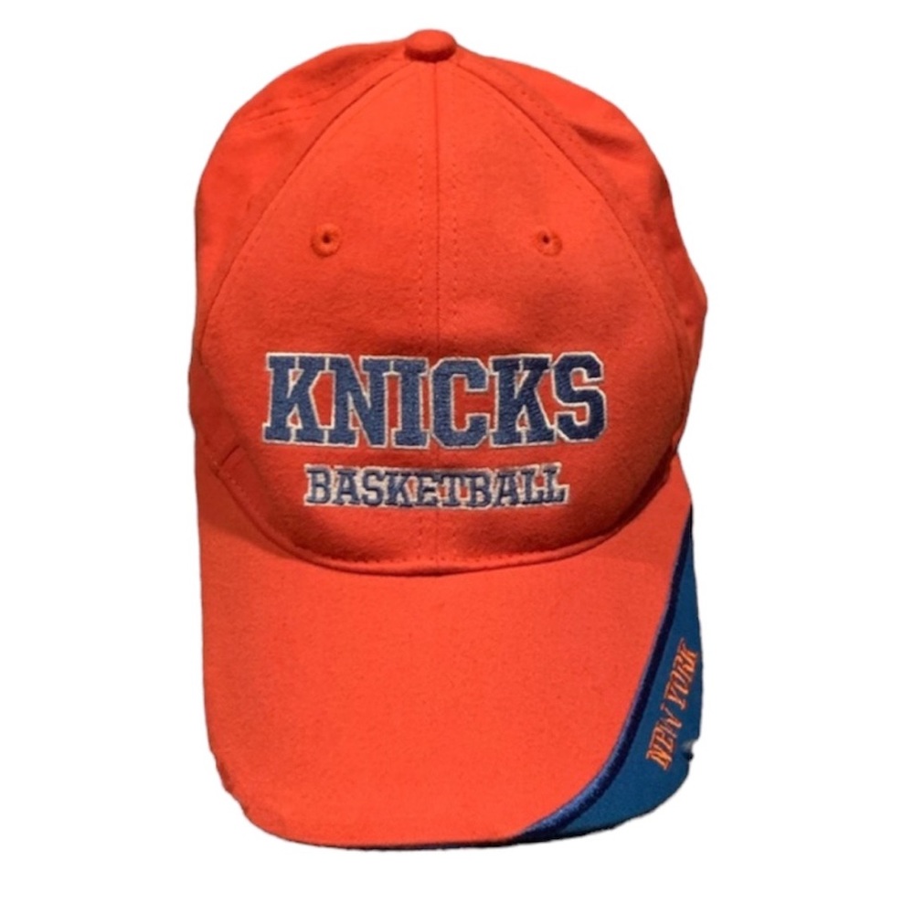 New York Knicks Footlocker Hat